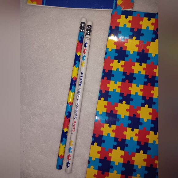 NWOT Autism Themed Gift Set - Picture 5 of 9